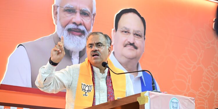 India Pakistan Tension: “खून और पानी साथ नहीं बह सकते” – भाजपा राष्ट्रीय महासचिव -Tarun Chugh